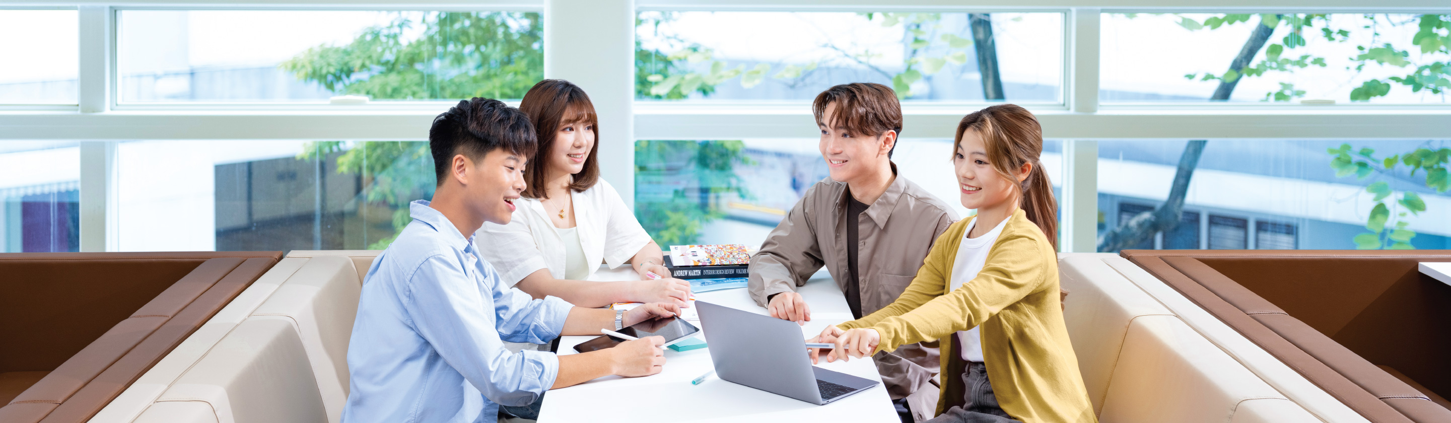 DFS_topbanner_1920x560_Desktop